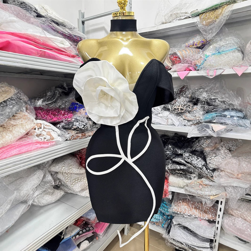 Fashionable Off-The-Shoulder V-Neck Big White Flower Embroidered Bodycon Dress