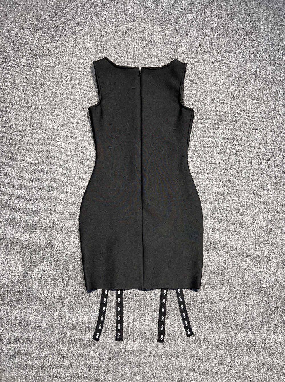 V Neck Sexy Mini Dress Bodycon Low Cut Metal Buckle Strapless Sleeveless Gown