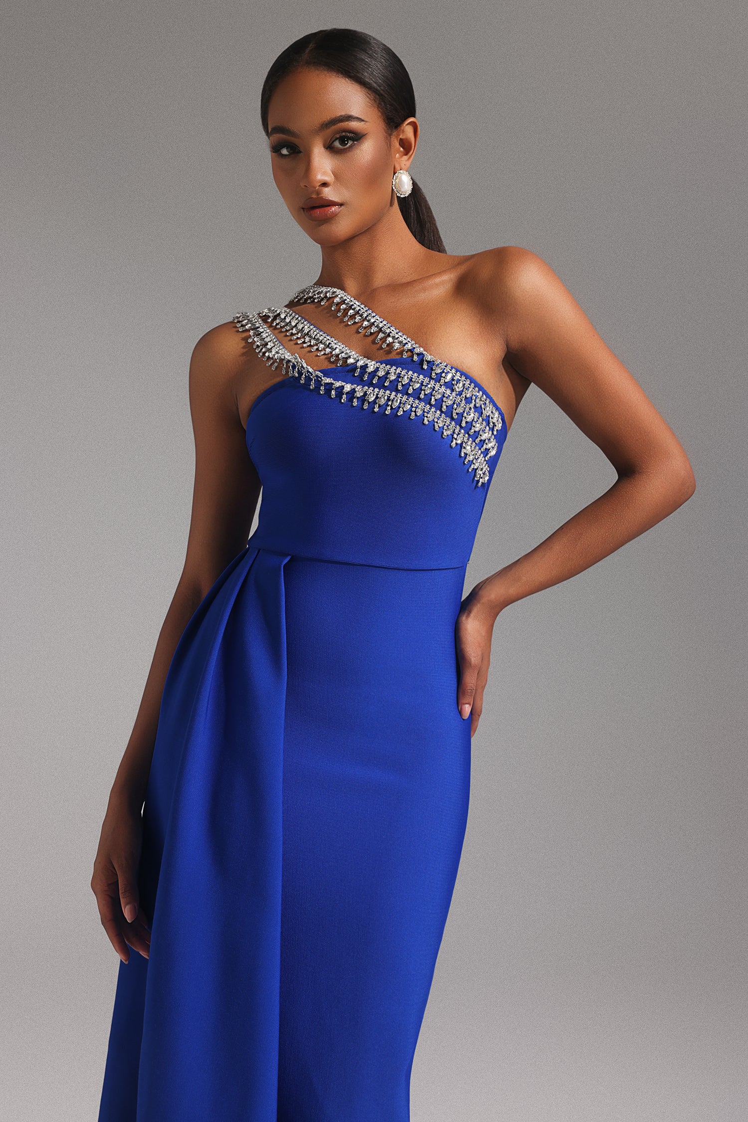 Sexy One Shoulder Diamond Tassel Bandage Dress Sleeveelss Crystal Patchwork Draped