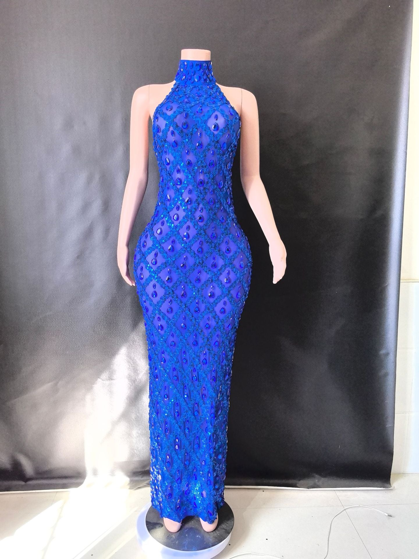 The Scarlet Sovereign Silhouette Series