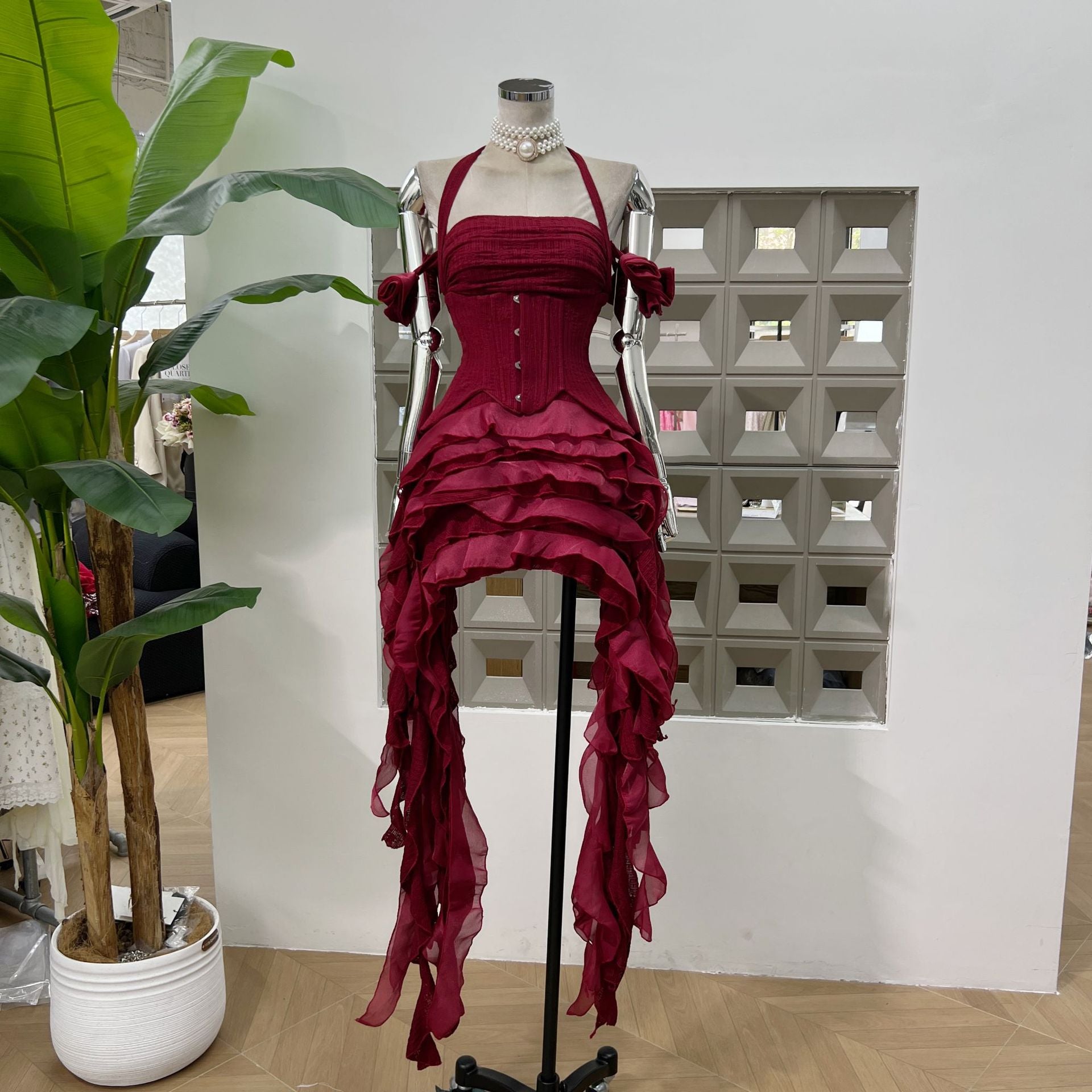 Signature Sculpting Midi Bandage Dress