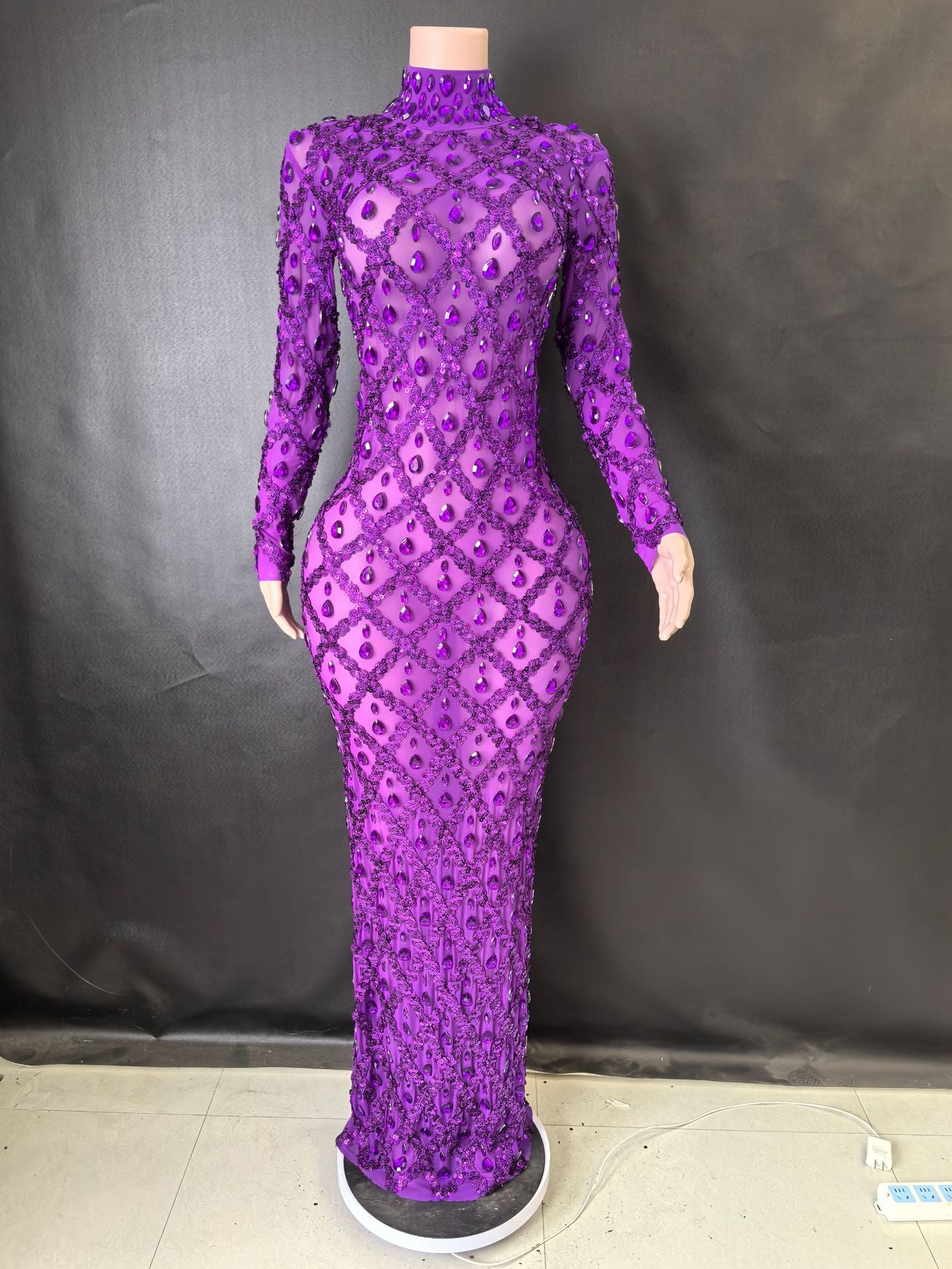 The Scarlet Sovereign Silhouette Series