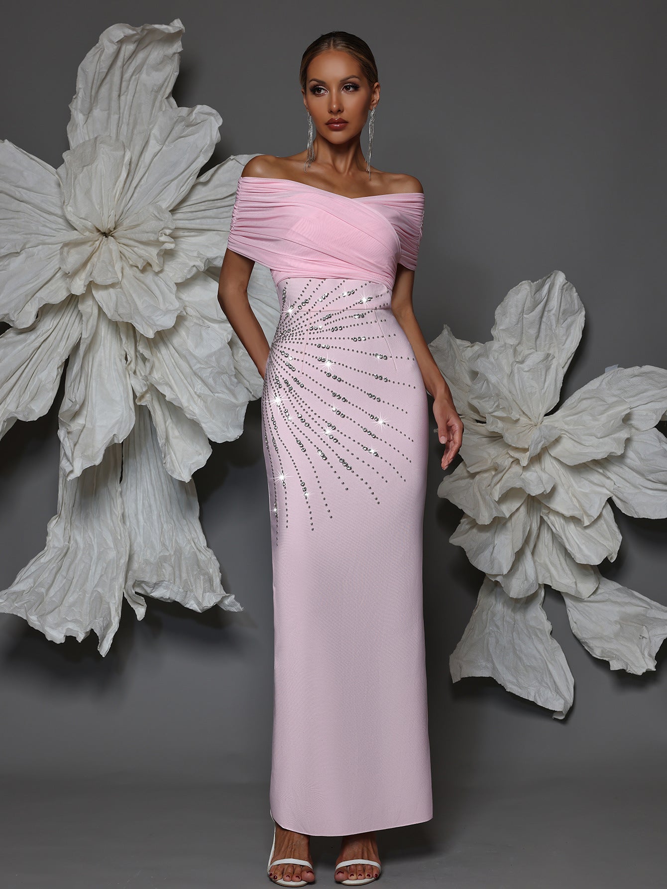 Crystal-Encrusted Sweetheart Bandage Dress