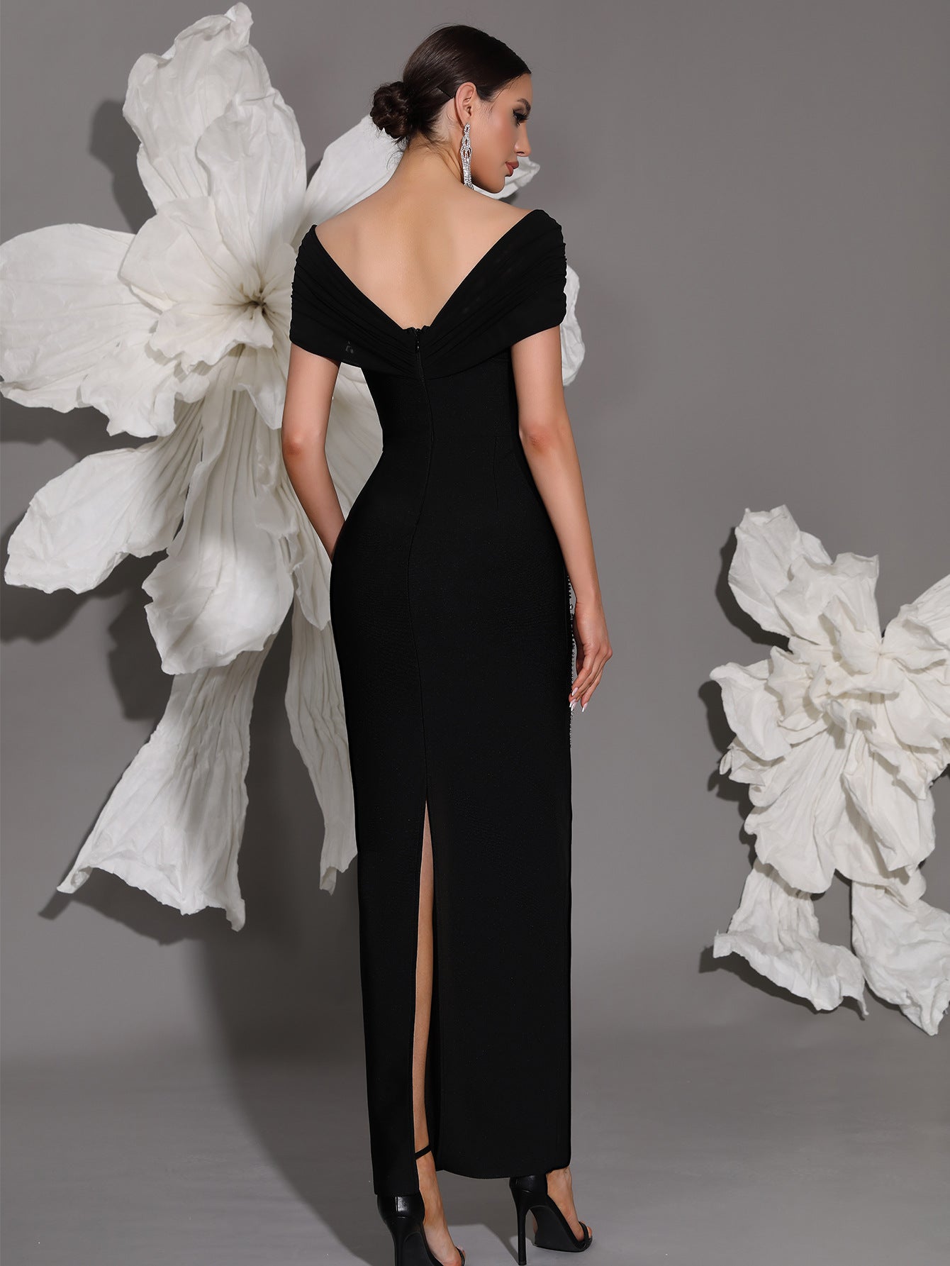 Crystal-Encrusted Sweetheart Bandage Dress