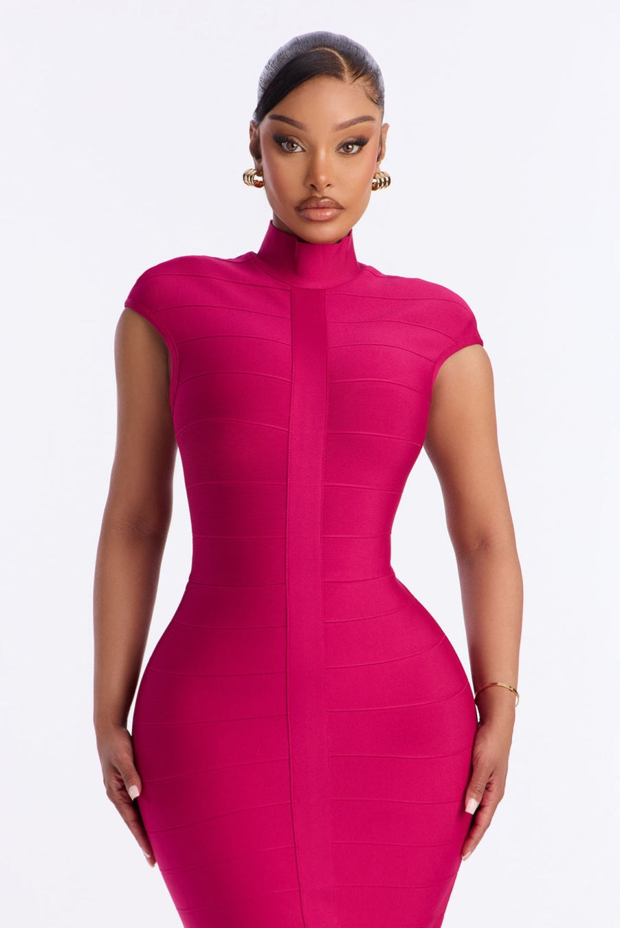 THE HILDA PREMIERE VOGUE — Signature Sculpting Bandage Dress in Magenta
