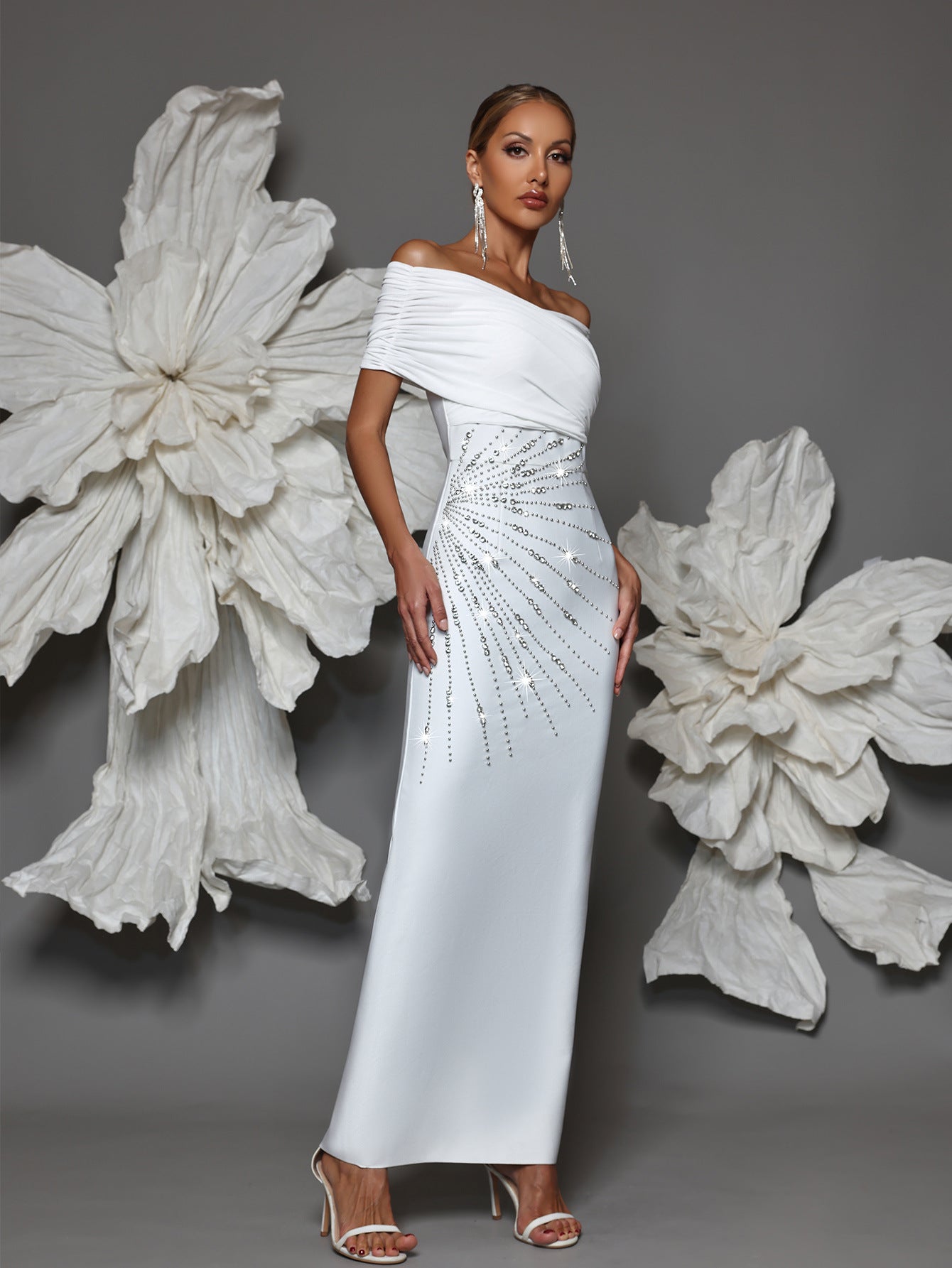 Crystal-Encrusted Sweetheart Bandage Dress