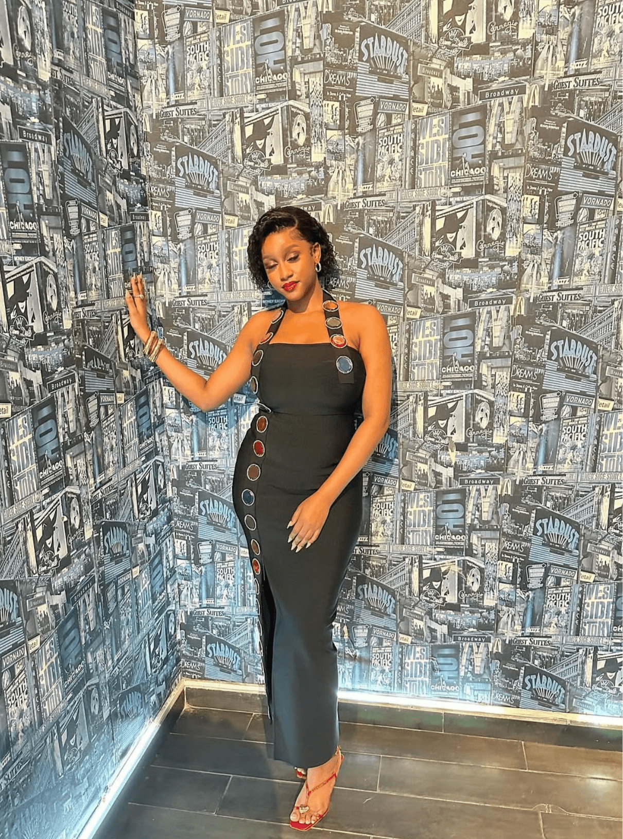 Sexy Halter Off the Shoulder Shinning Halter Rhinestons Long Bodycon Bandage Dress Luxury Birthday Club Party Wedding Outfit - Bandage city